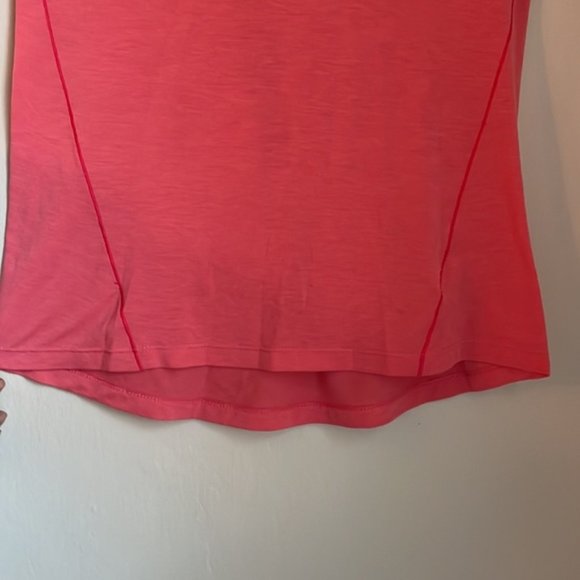 ‼️FREE‼️ with bundle of 2+‼️ Columbia peach/pink activewear t-shirt XS/S - Picture 4 of 8